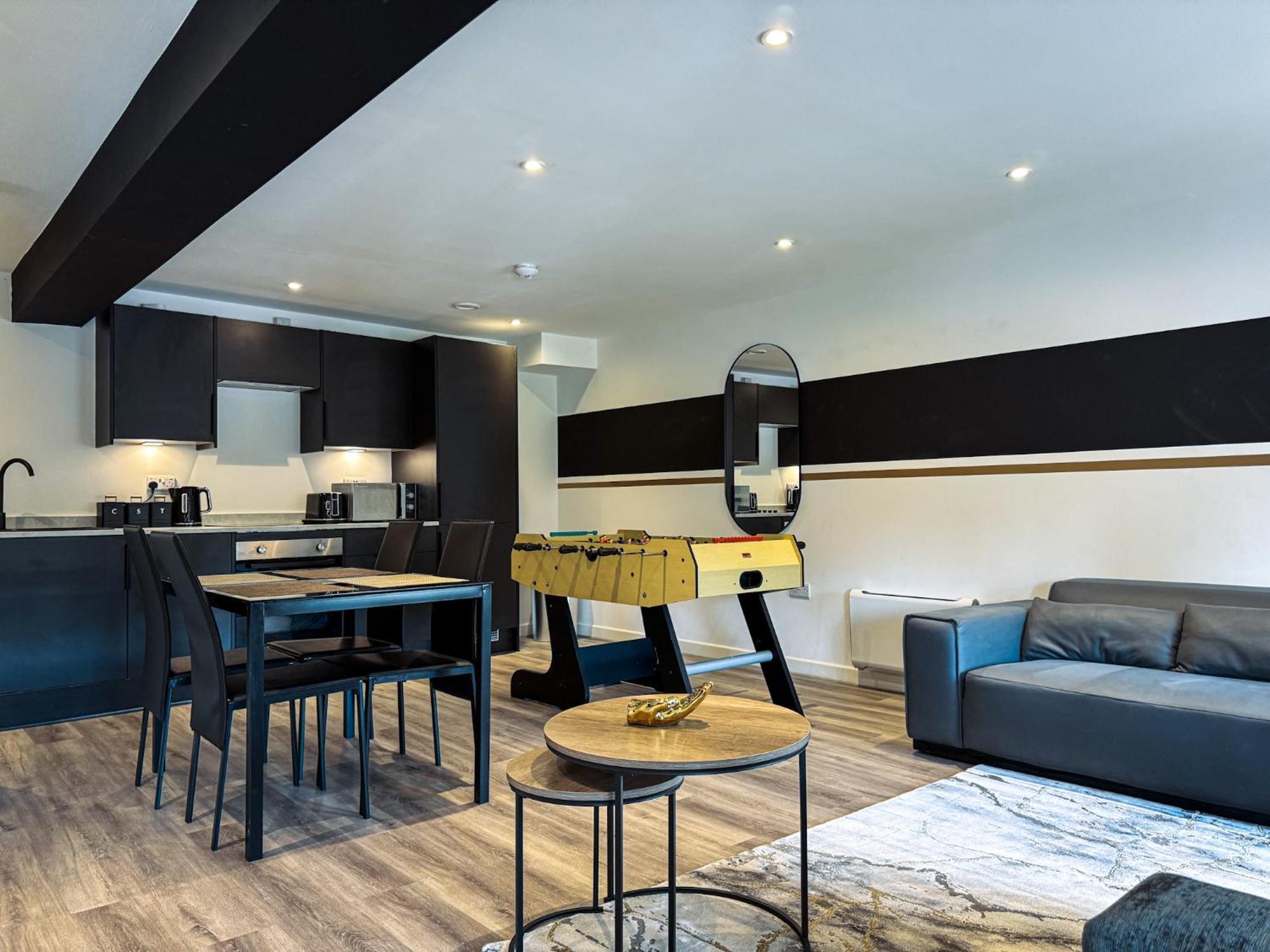 The Seven Suites Λίβερπουλ Εξωτερικό φωτογραφία